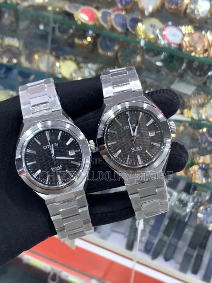 Citizen Quality Luxury Men Chain Strap Wristwatch