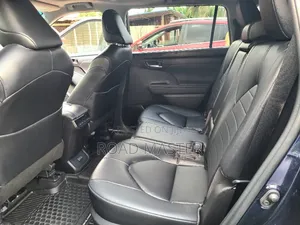 Toyota Highlander 2023 Black