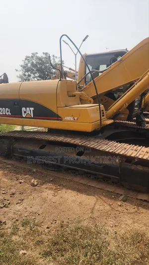 Cat Escavator