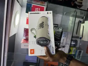 JBL Charge 6