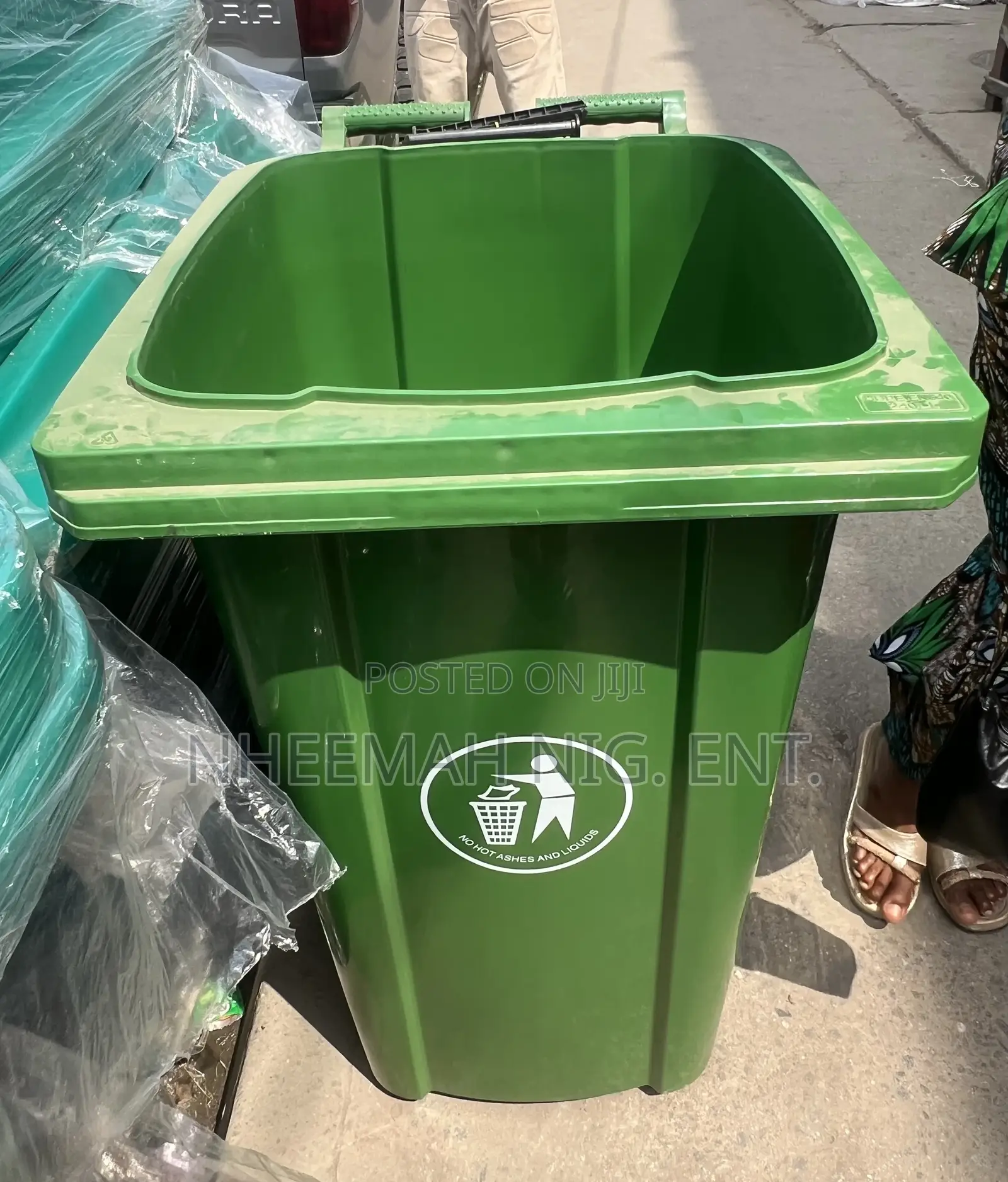 Imported Waste Bin 240litres