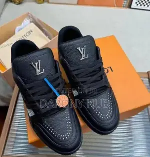 New Arrival Louis Vuitton Sneakers Black/White