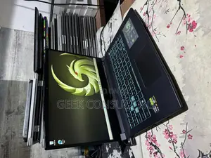 Laptop MSI 16GB AMD Ryzen 5 SSD 512GB