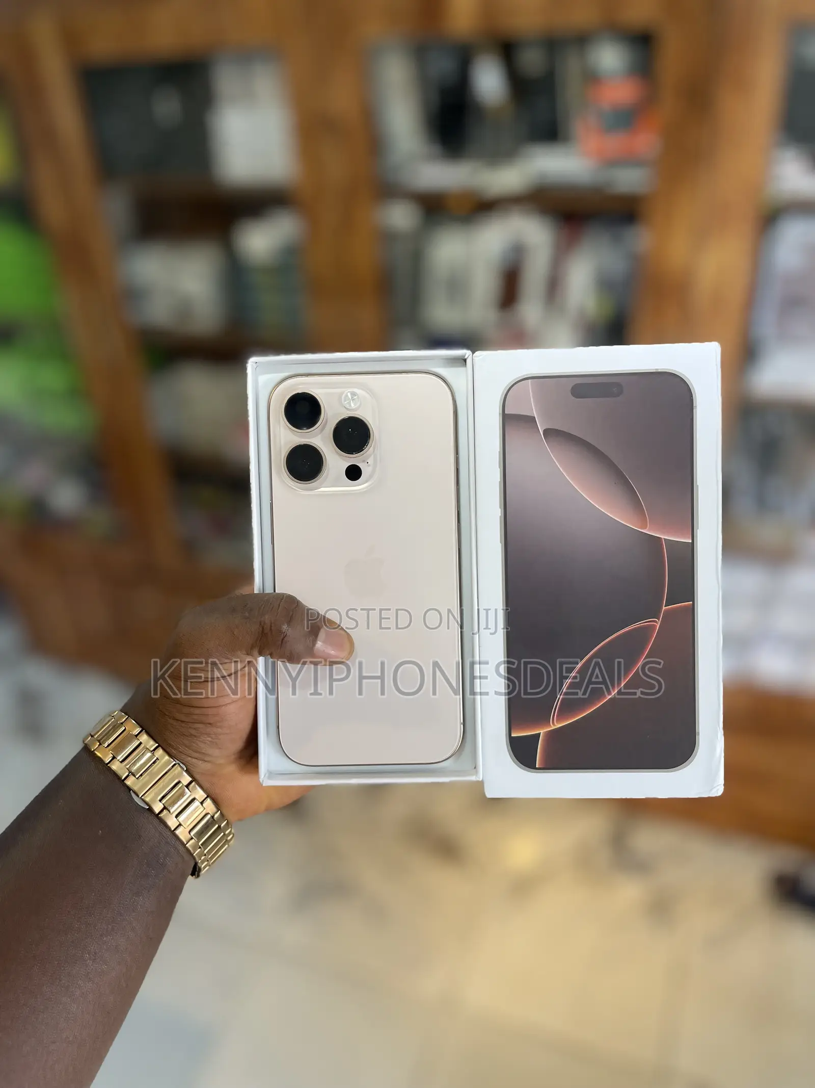 Apple iPhone 16 Pro 128 GB Gold