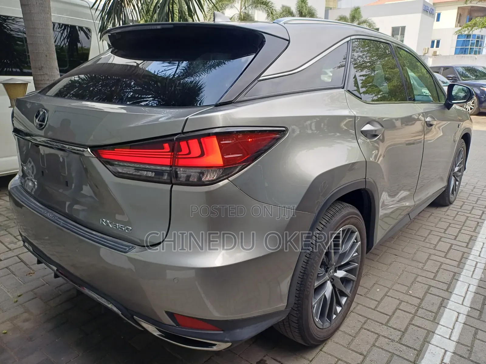 Lexus RX 2022 Silver