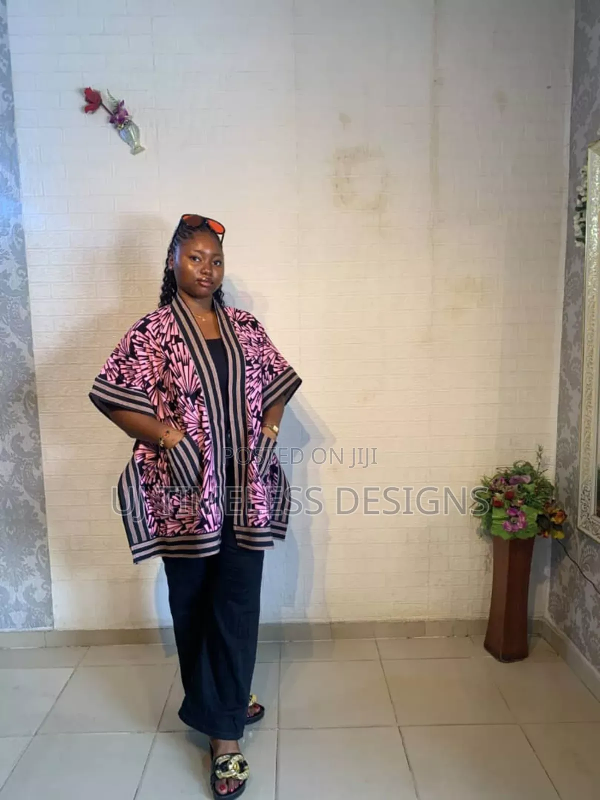 Short Kimono Jackets Embellished With Asoke