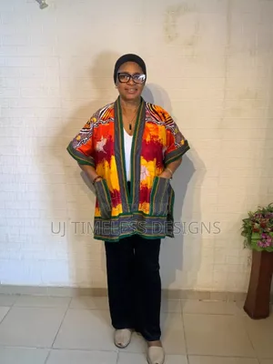 Short Kimono Jackets Embellished With Asoke