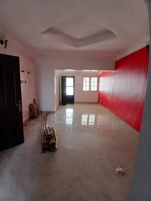 4bdrm Duplex in Gra for rent