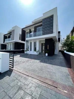 5bdrm Mansion in Lekki Ikota County for sale