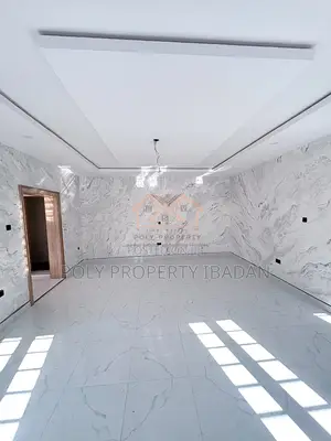 4bdrm Duplex in Bashorun Housing, Ibadan for sale