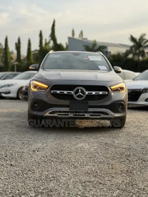 Mercedes-Benz GLA 250 2021 Gray