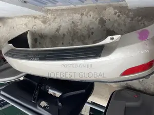 Back Bumper, Toyota and Lexus Rx 330 Available for Sale