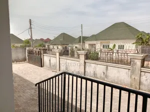 3bdrm Bungalow in Lugbe District for sale