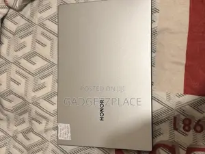 Laptop Huawei Matebook D 15 8GB AMD Ryzen 5 SSD 256GB