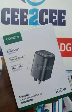 Ugreen Ganinfinity 100w 4ports Adapter