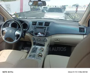 Toyota Highlander 2013 Green
