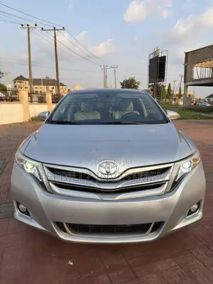 Toyota Venza XLE AWD V6 2013 Silver