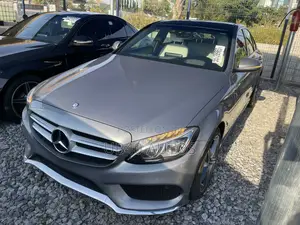 Mercedes-Benz C400 4Matic AWD Sedan (3.0L V6 7A) 2015 Gray