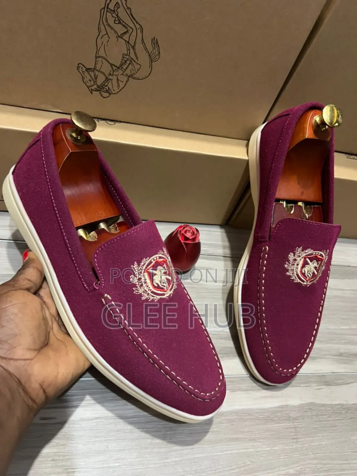 Dry Suede Flat Shoes
