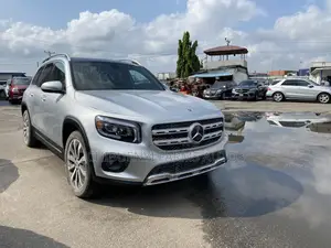 Mercedes-Benz GLB-Class GLB 250 4MATIC 2020 Silver