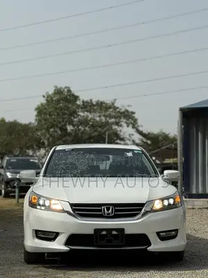 Honda Accord Touring V-6 4dr Sedan (3.5L 6cyl 6A) 2015 White