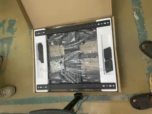 55 - 85” Adjustable TV Wall Bracket