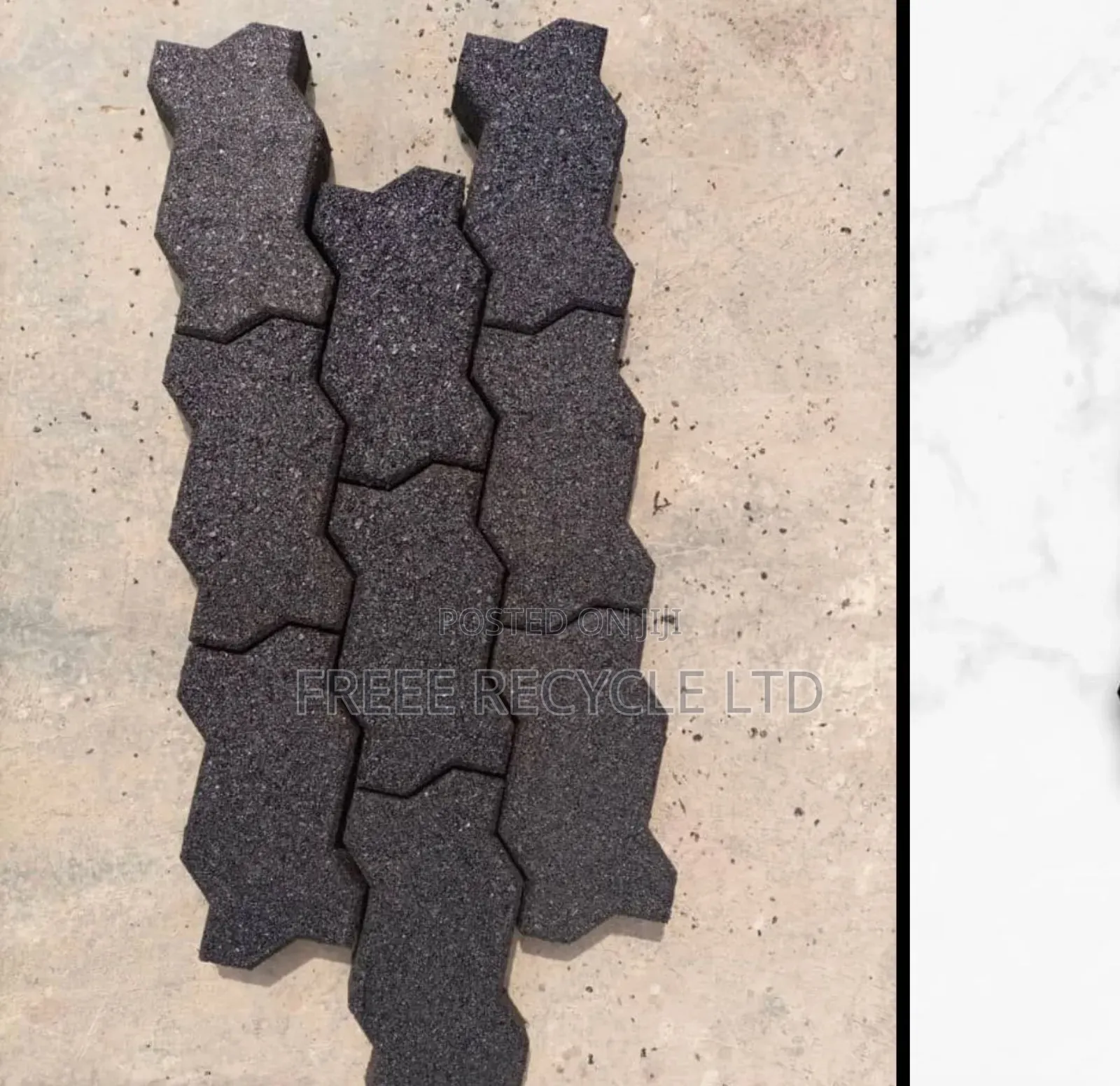 Boneshaped/Zigzag Paving Stone