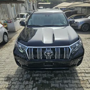 Toyota Land Cruiser Prado 2.8 2023 Black