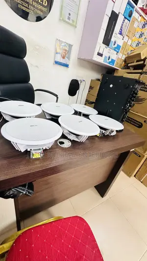 Tabled Amplifer For Ceiling Speakers With Bluetooth And Usb