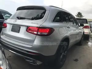 Mercedes-Benz GLC-Class 2017 Silver