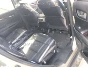 Toyota Highlander Limited 4dr SUV (3.5L 6cyl 6A) 2015 Gold