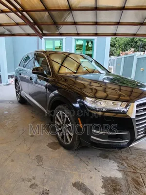 Audi Q7 3.0T Premium AWD quattro 2017 Black