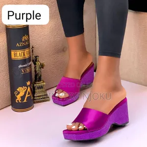Female Wedge Slippers