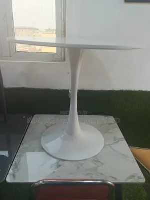 Interior Restaurants/Dinning Table