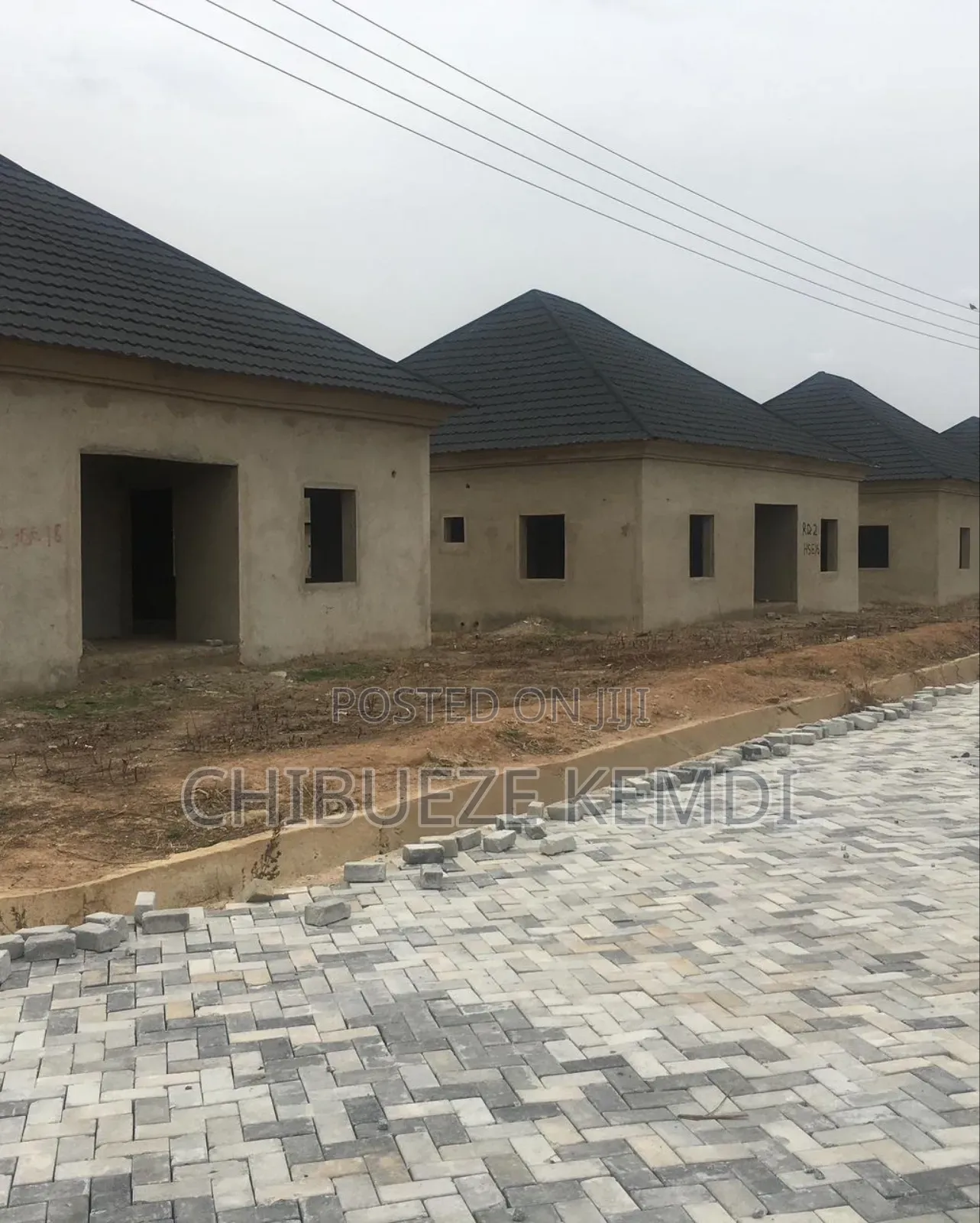 3bdrm Bungalow in Efab Dinamite, Lugbe District for sale