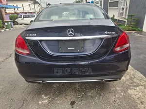 Mercedes-Benz C300 Base 4Matic Sedan AWD (2.0L 4cyl 7A) 2017 Blue