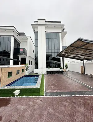 5bdrm Duplex in A Well Secured, Lekki Phase 2 for sale