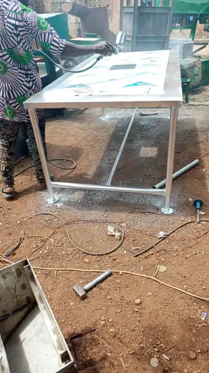 Evisceration Table (4×8ft)
