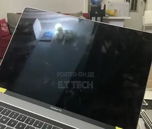 Macbook Pro 2017 15” Screen A1707