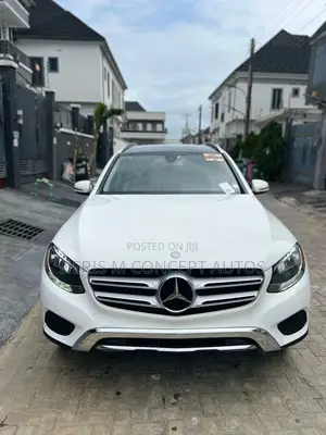 Mercedes-Benz GLC-Class 2017 White