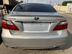 Lexus LS 600h AWD 2010 Silver