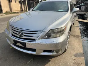 Lexus LS 600h AWD 2010 Silver