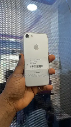 Apple iPhone 7 32 GB