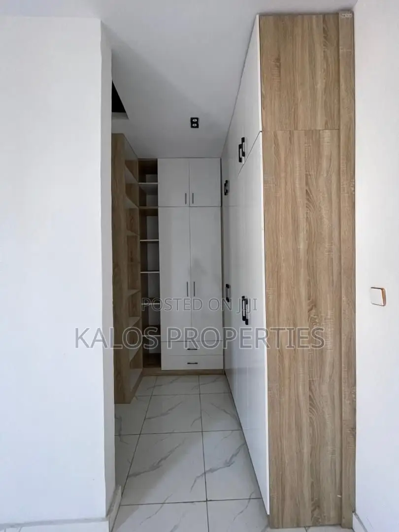 4bedroom Semi Detached Duplex for Sale.