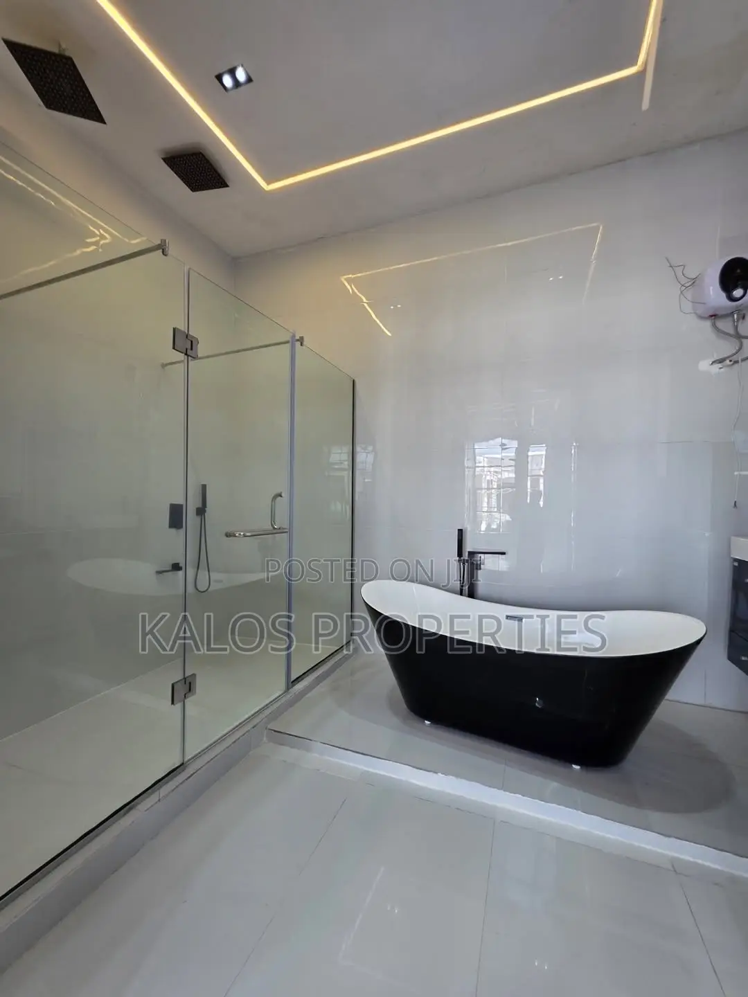 4bedroom Semi Detached Duplex for Sale.