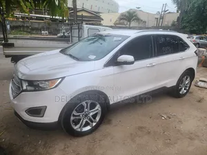Ford Edge Titanium 4dr SUV AWD (2.0L 4cyl Turbo 6A) 2015 White