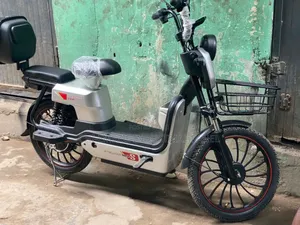 New Hyosung Super Cab 2025 White