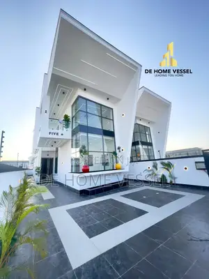 5bdrm Duplex in Ajah for sale