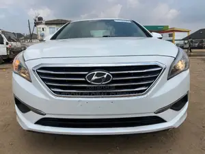 Hyundai Sonata ECO Sedan FWD (1.6L 4cyl 7A) 2017 White
