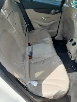 Mercedes-Benz GLC-Class 2017 White